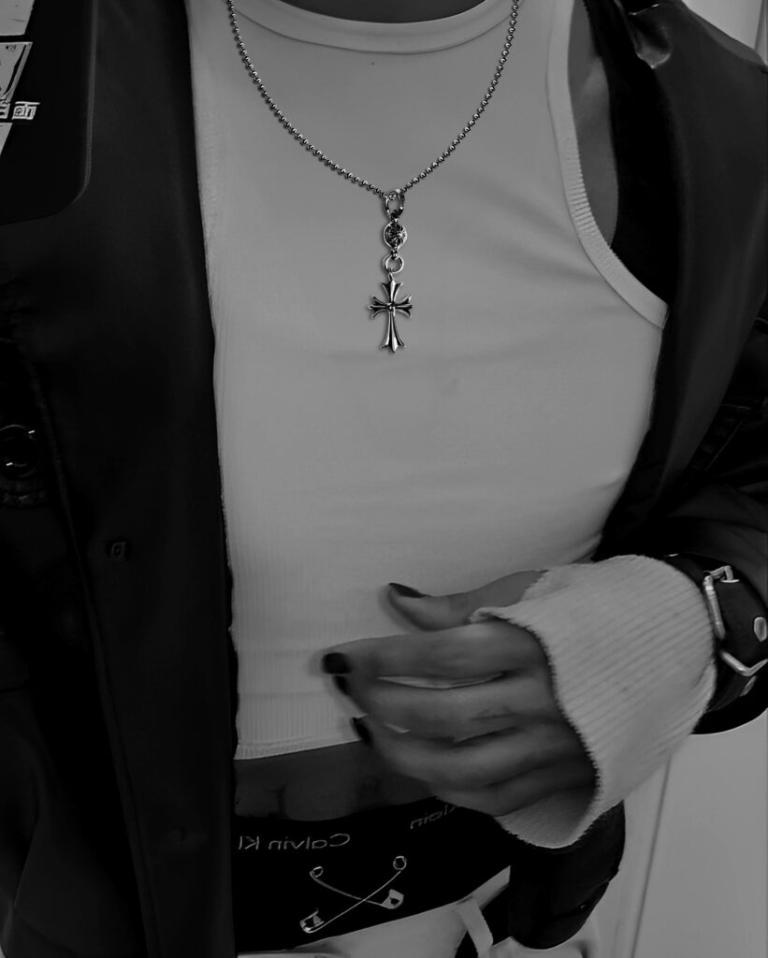 CROSS BALL PENDANT