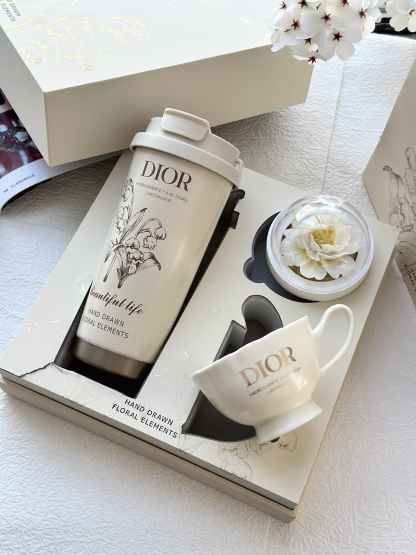 DIthtOR Lily of the Valley Coffee Cup Gift Set