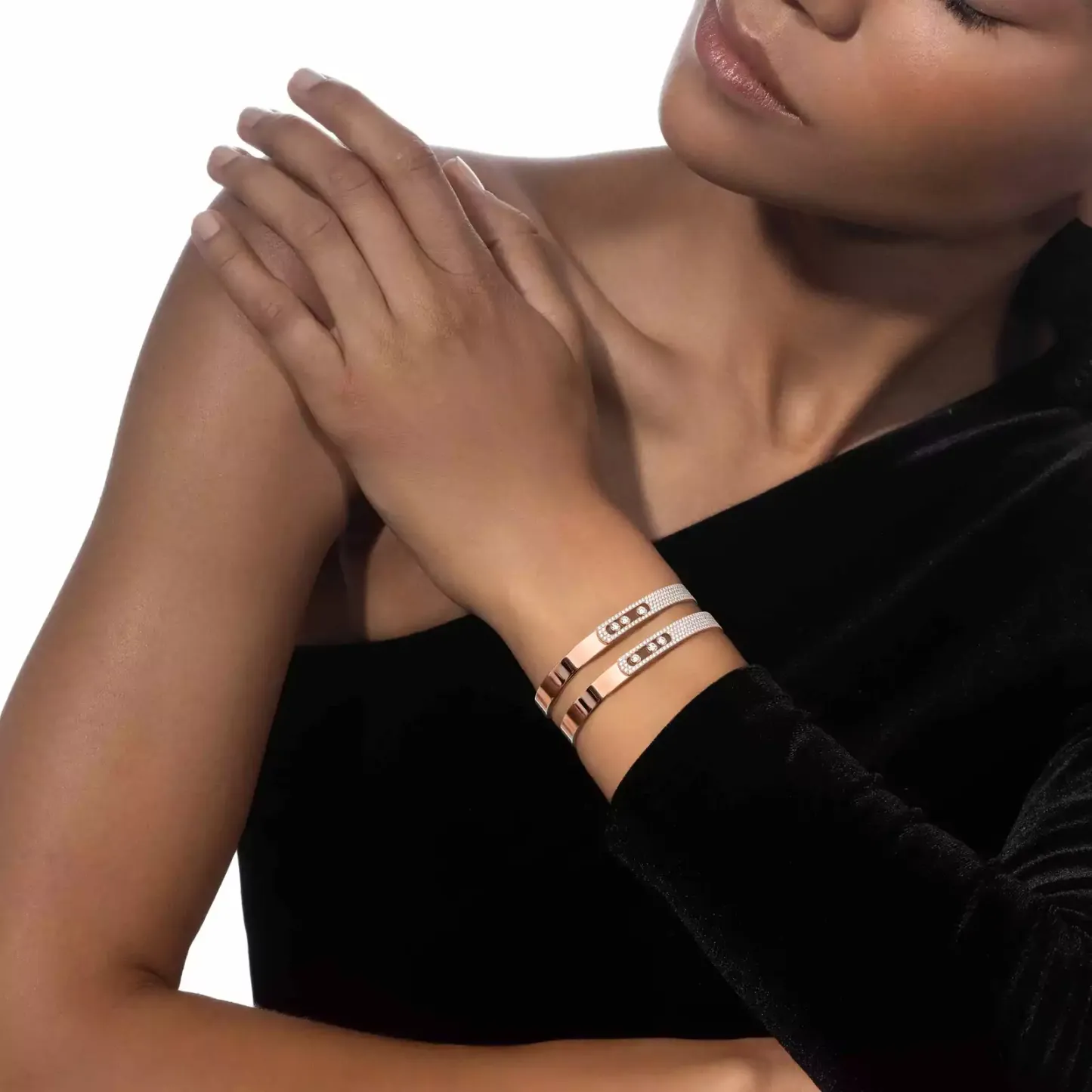 Move Noa Semi Pavé Bangle Pink Gold Diamond Bracelet
