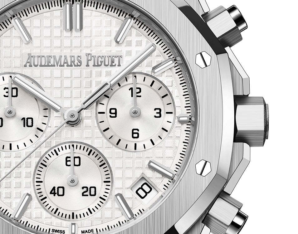 Royal Oak SELFWINDING CHRONOGRAPH "50TH ANNIVERSARY" Ref# 26240ST.OO.1320ST.03
