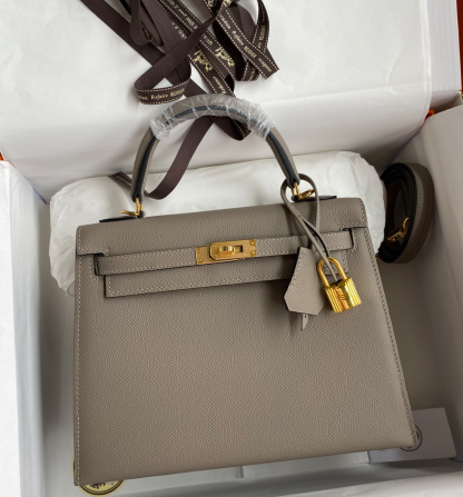 Kelly bag