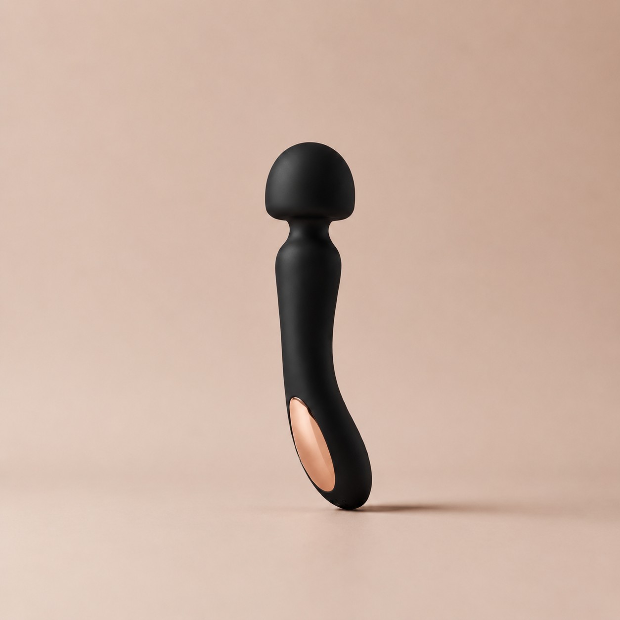 Black Sola clitoral massage wand