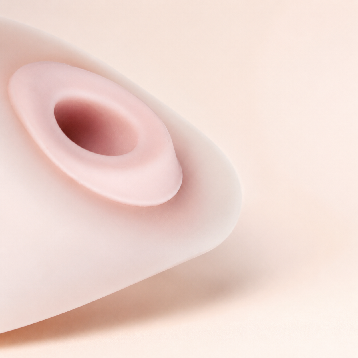 Luna Bloom clitoral suction stimulator close-up
