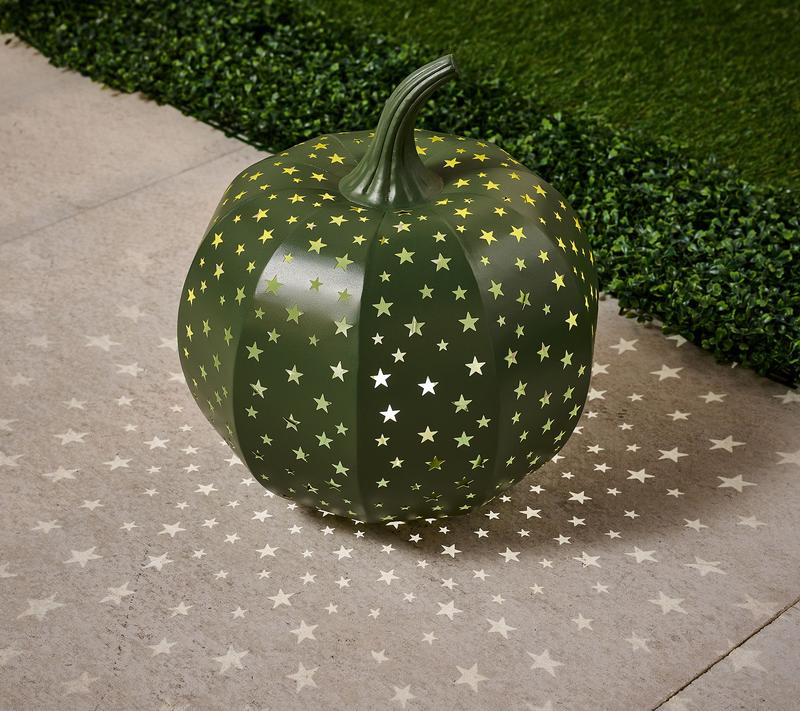 15 Inch Lighted Metal Pumpkin