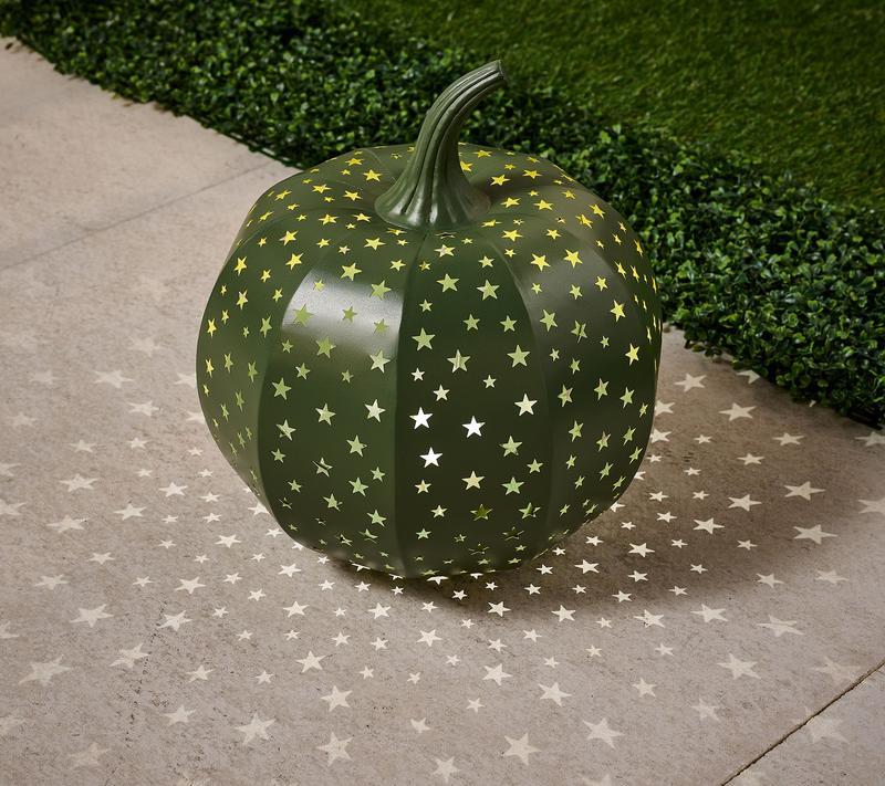 15 Inch Lighted Metal Pumpkin