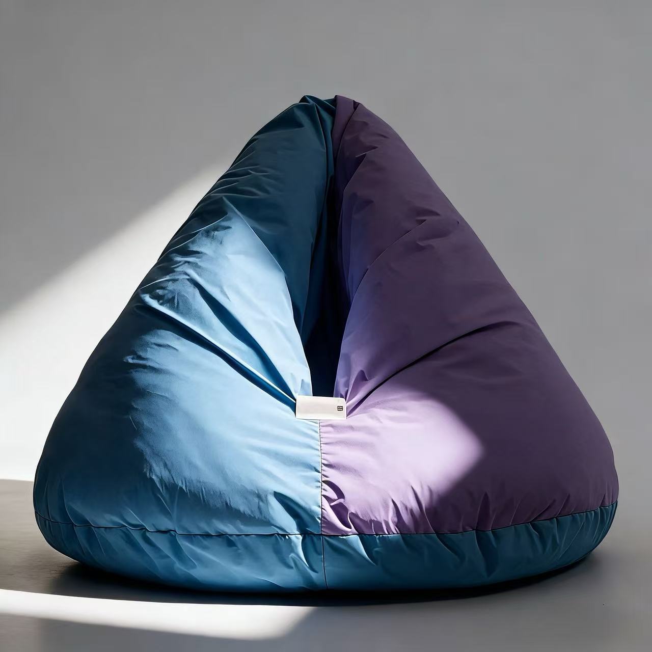 Enclosed cat bed - waterproof