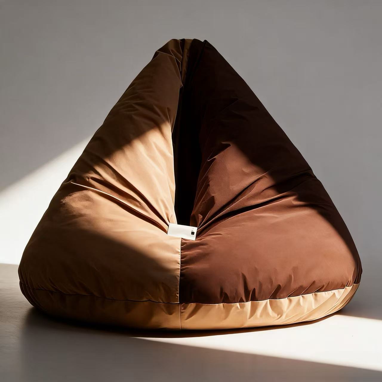 Enclosed cat bed - waterproof