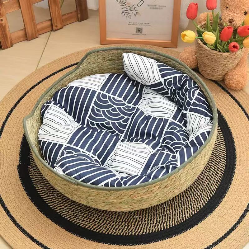 Handwoven Grass Cat Bed & Scratching Board