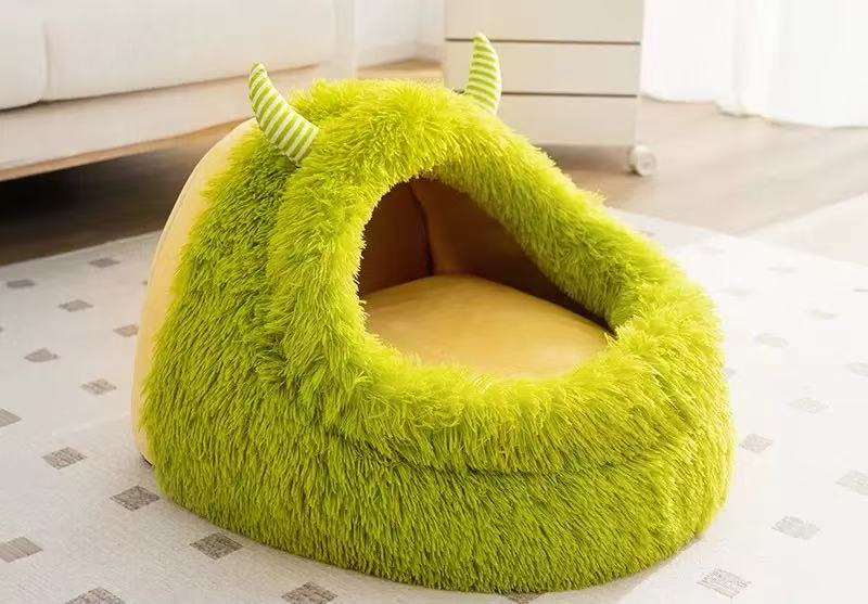 Little Monster Dog Den