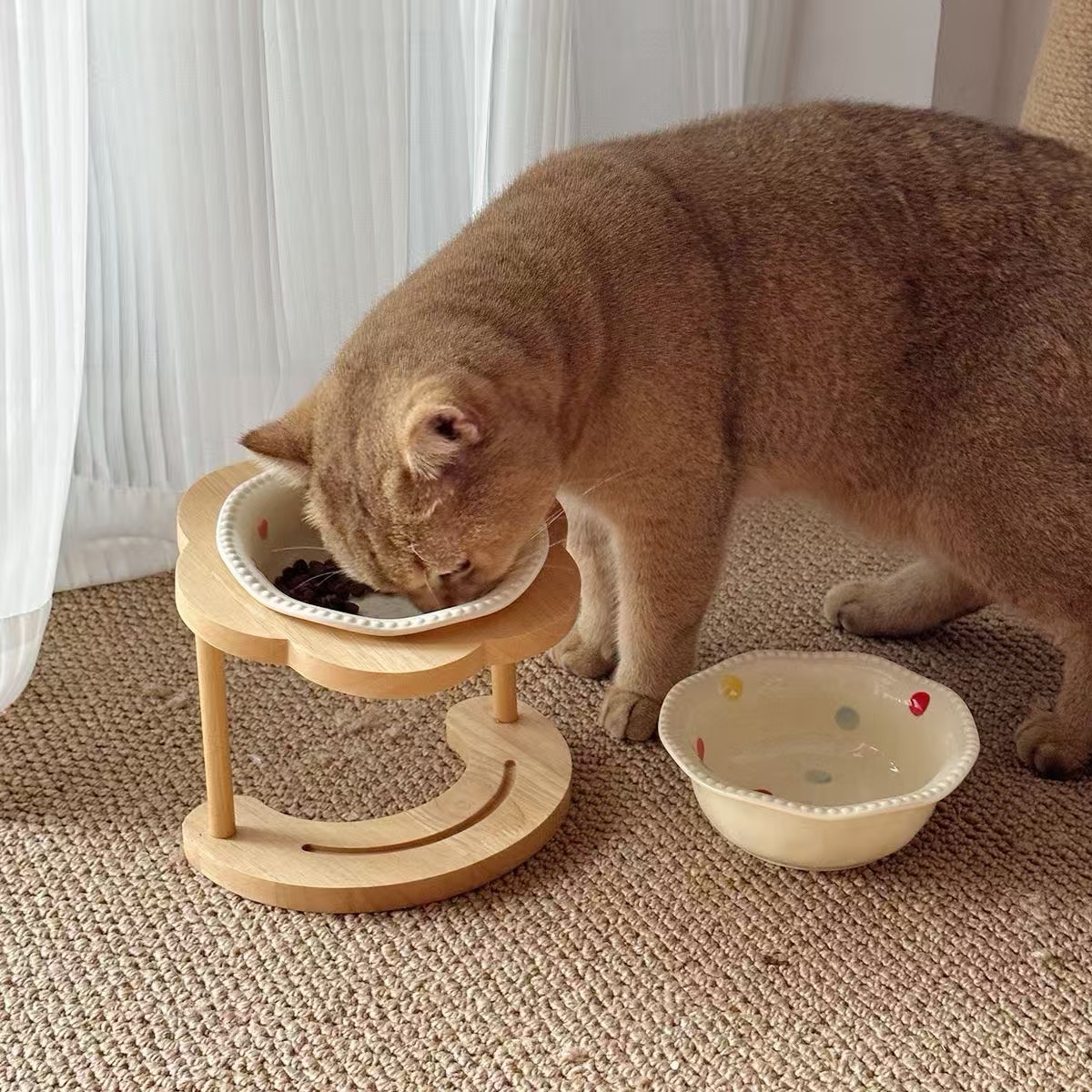 Natural Solid Wood Raised Cat Bowl Holder, 15° Slant Ergonomic Feeder Stand for Ceramic Cat Food Water Bowl, Neck Care Pet Feeding Station for Kitten Adult Cat