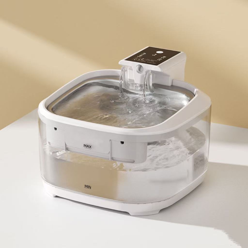Automatic pet water feeder