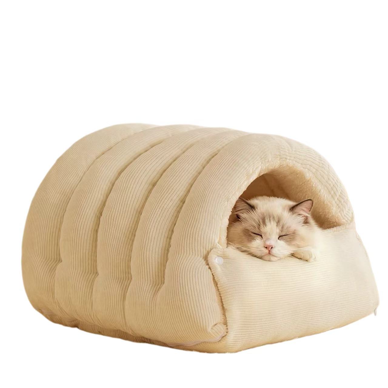 Enclosed pet bed