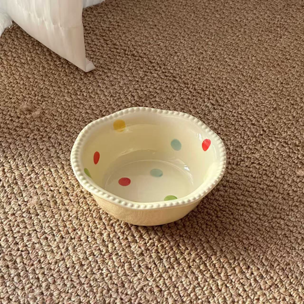 Natural Solid Wood Raised Cat Bowl Holder, 15° Slant Ergonomic Feeder Stand for Ceramic Cat Food Water Bowl, Neck Care Pet Feeding Station for Kitten Adult Cat