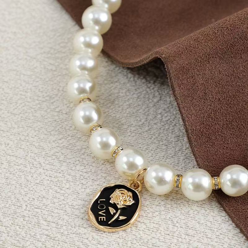 Rose Manor Series Pearl Pet Collar Necklace