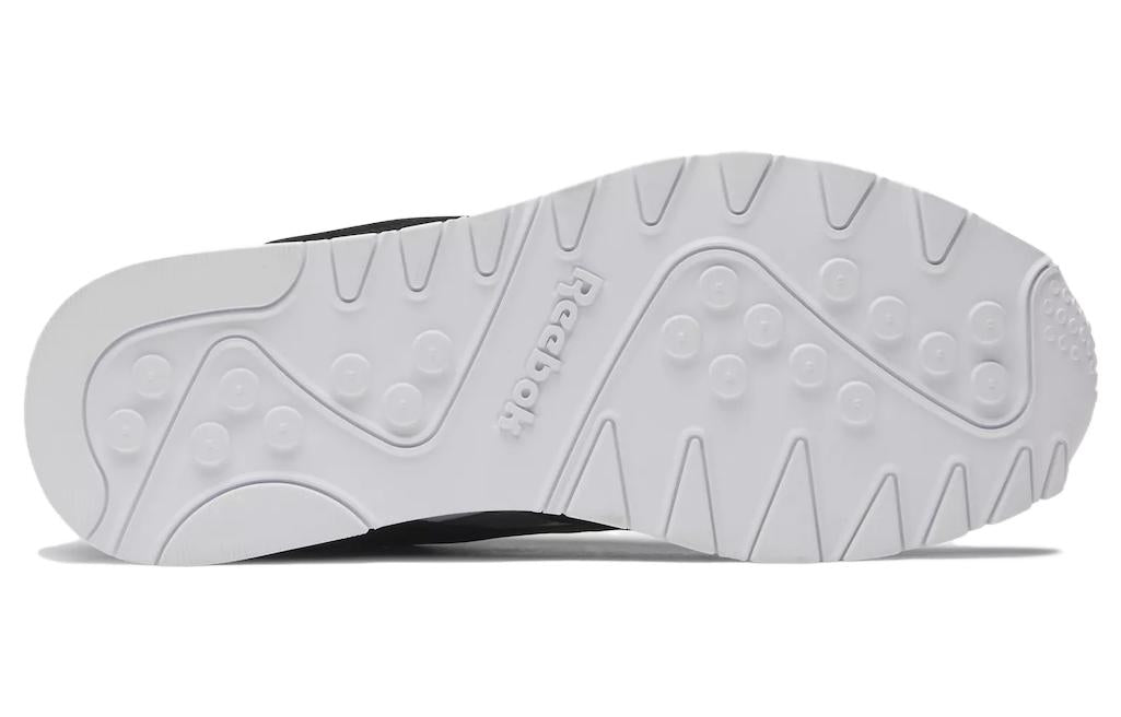 Rettgebok Classic Nylon x VeeFriends 'Accountable Ant Pack - White' 100033808