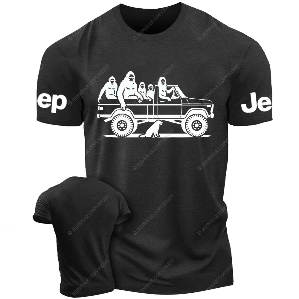 Bigfoot Family In 4x4 Jp T-Shirt