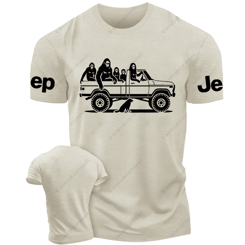 Bigfoot Family In 4x4 Jp T-Shirt