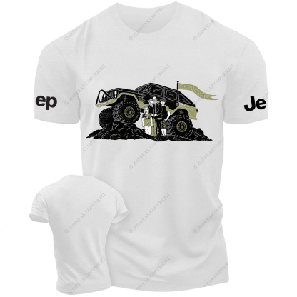 A Family Of Four Watching Skinners 2010 Jp T-Shirt