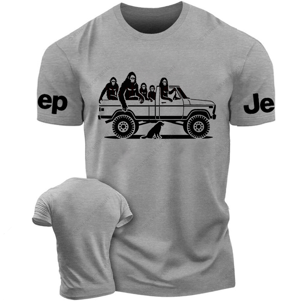 Bigfoot Family In 4x4 Jp T-Shirt
