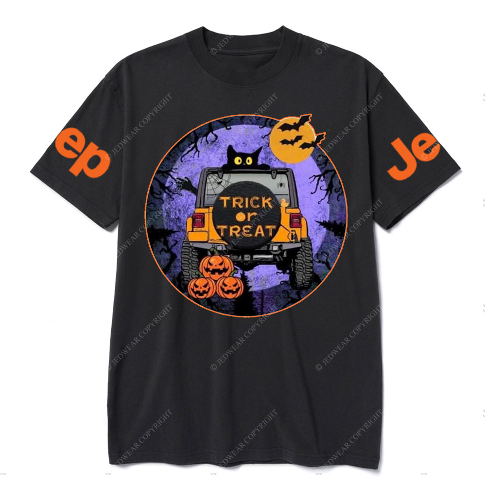 Trick or Treat Halloween Night Black Cat Jp T-Shirt