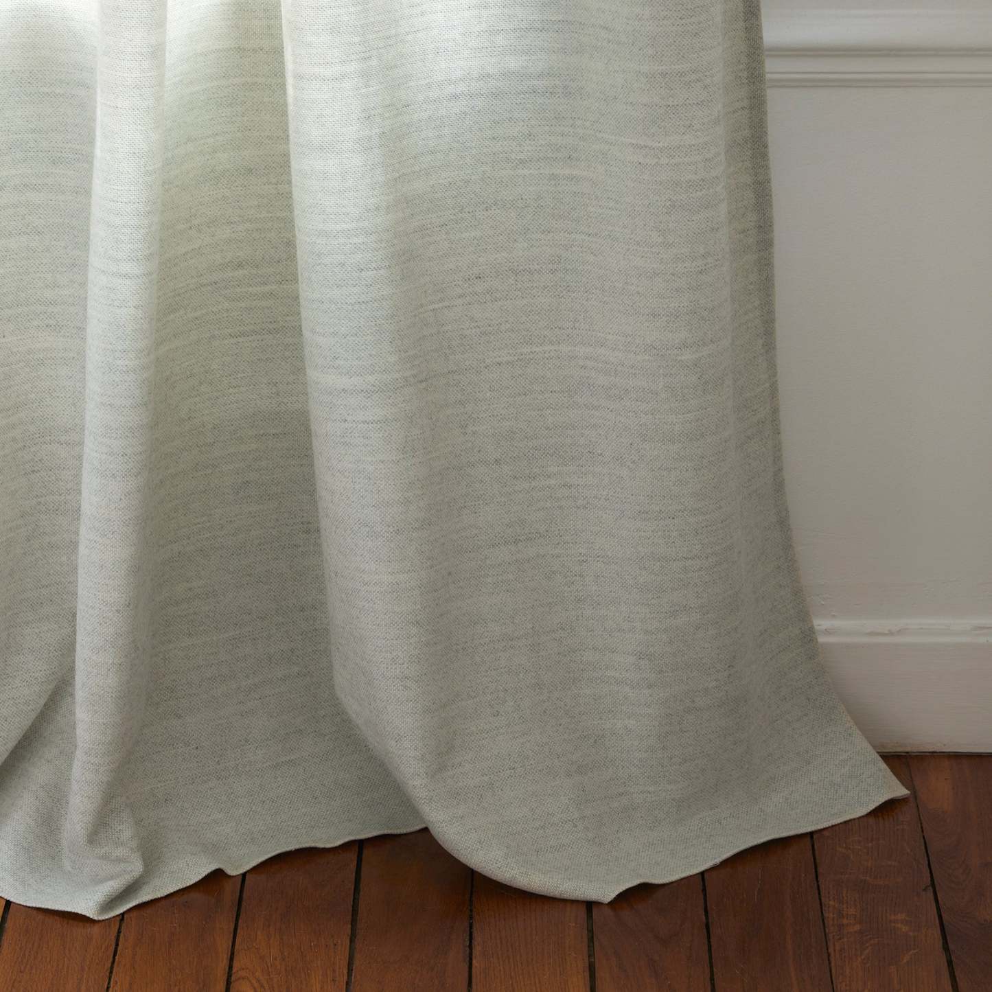 Marcelo Washed Linen Curtain – Natural Elegance with a Cozy Touch