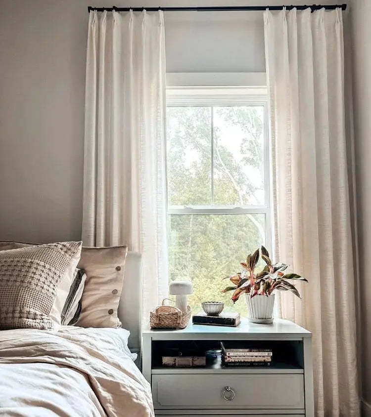 Liz Linen Pinch Pleat Ready Made Curtain with Blackout Lining -TWOPAGES