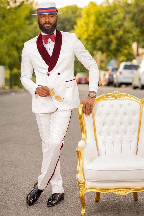Chic White Jacquard Double-Breasted Wedding Suit with Burgundy Lapel