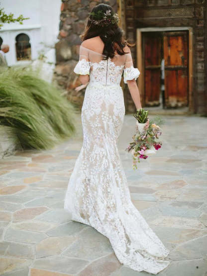Elegant Off-the-shoulder Lace Sheath/Column Sweep Train Wedding Dress