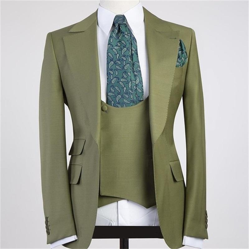 Popular Three-Piece Formal Prom Suit with Peaked Lapel for Men