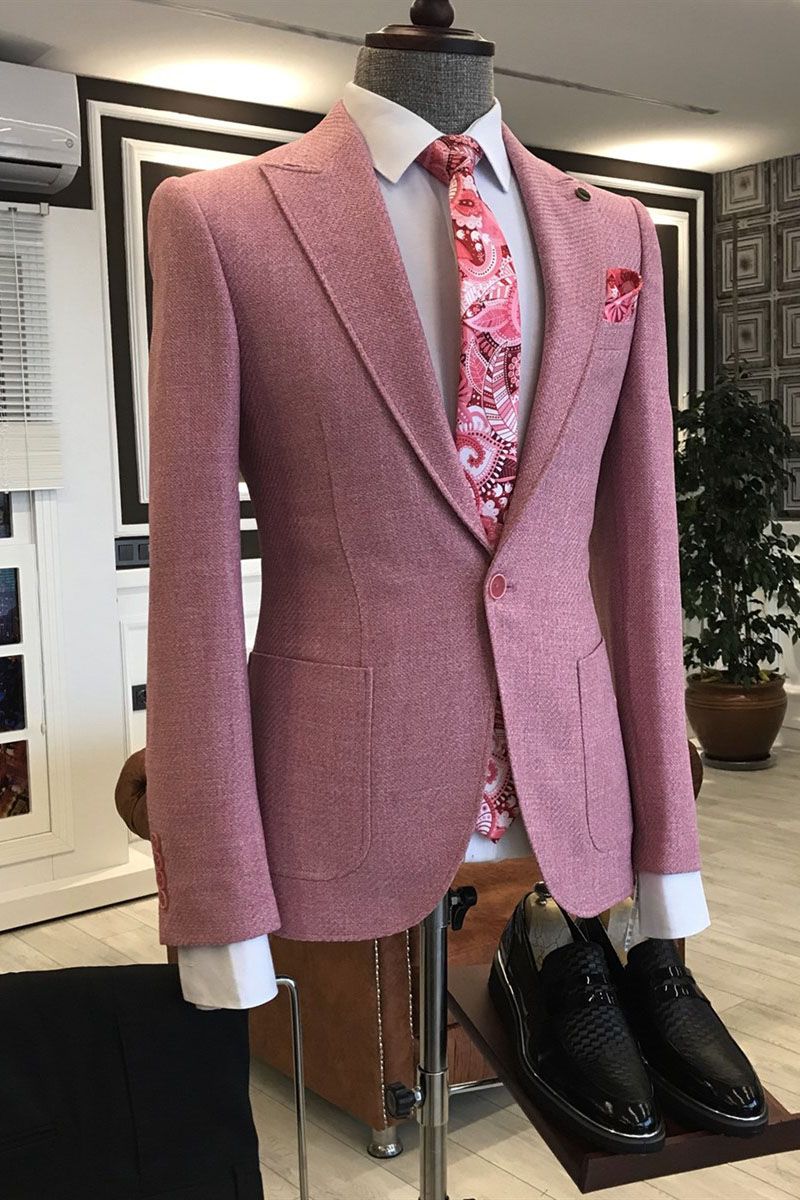 Simple Pink One-Button Suit with Peaked Lapel
