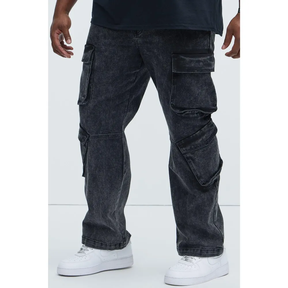 Men's Straight Cargo Jeans