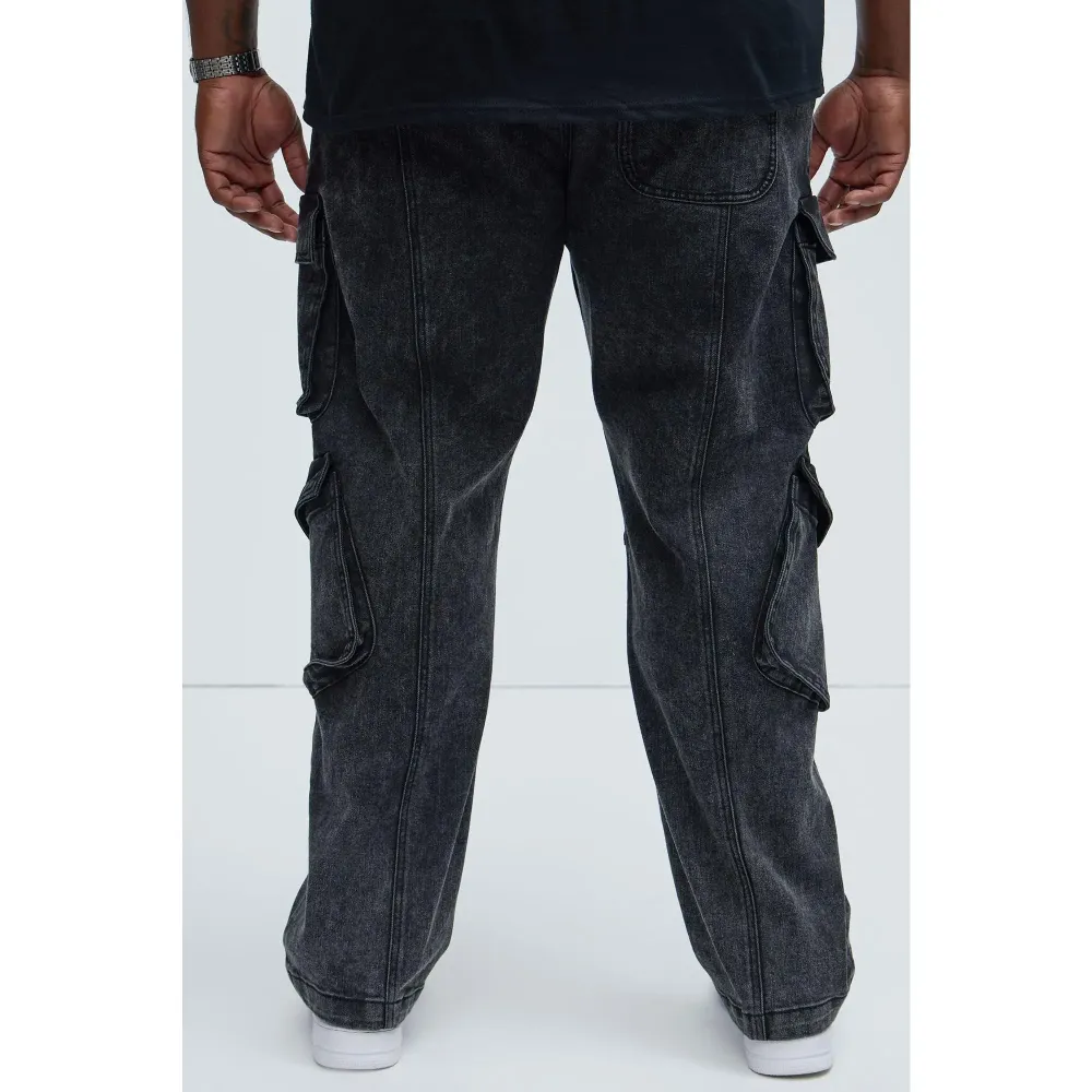 Men's Straight Cargo Jeans
