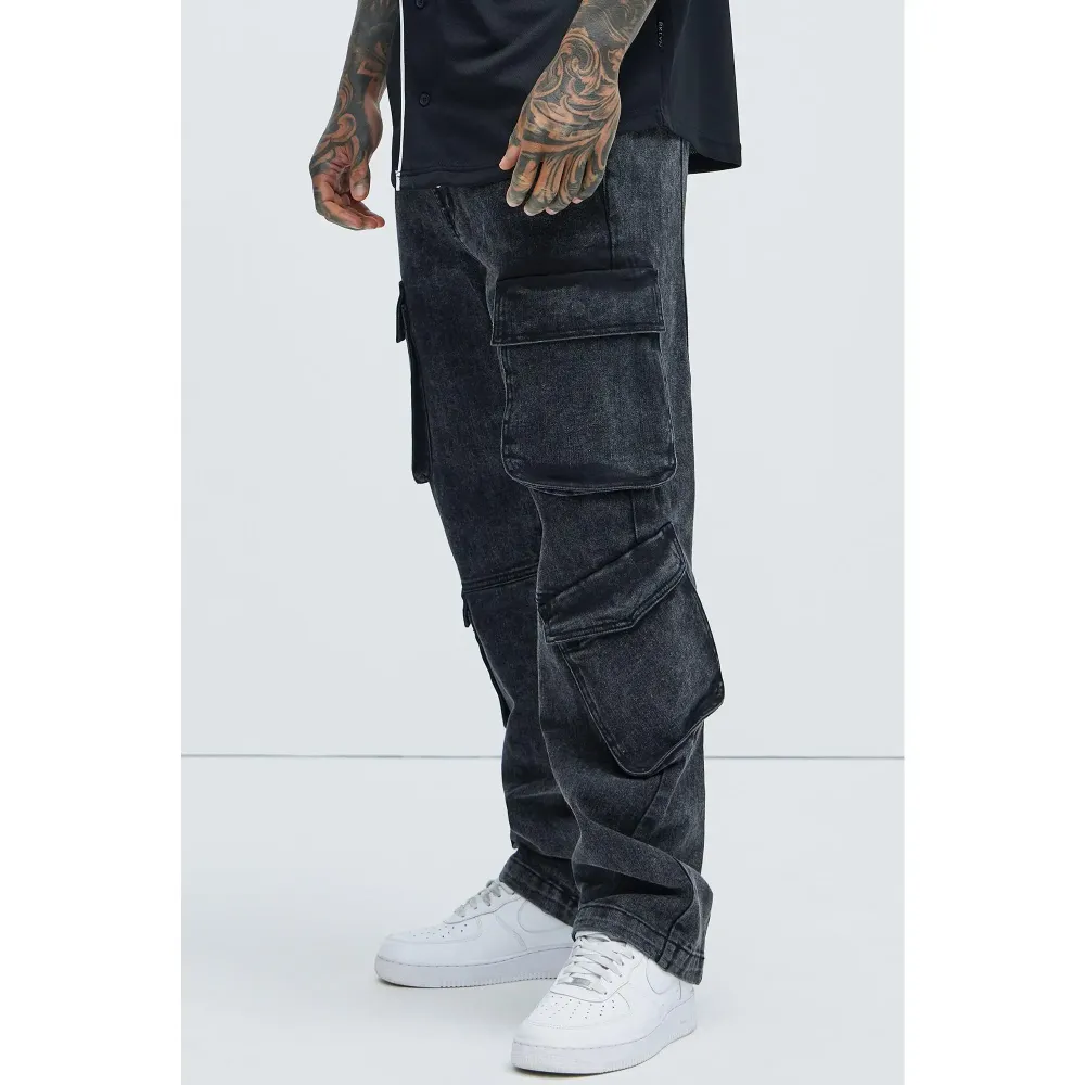 Men's Straight Cargo Jeans