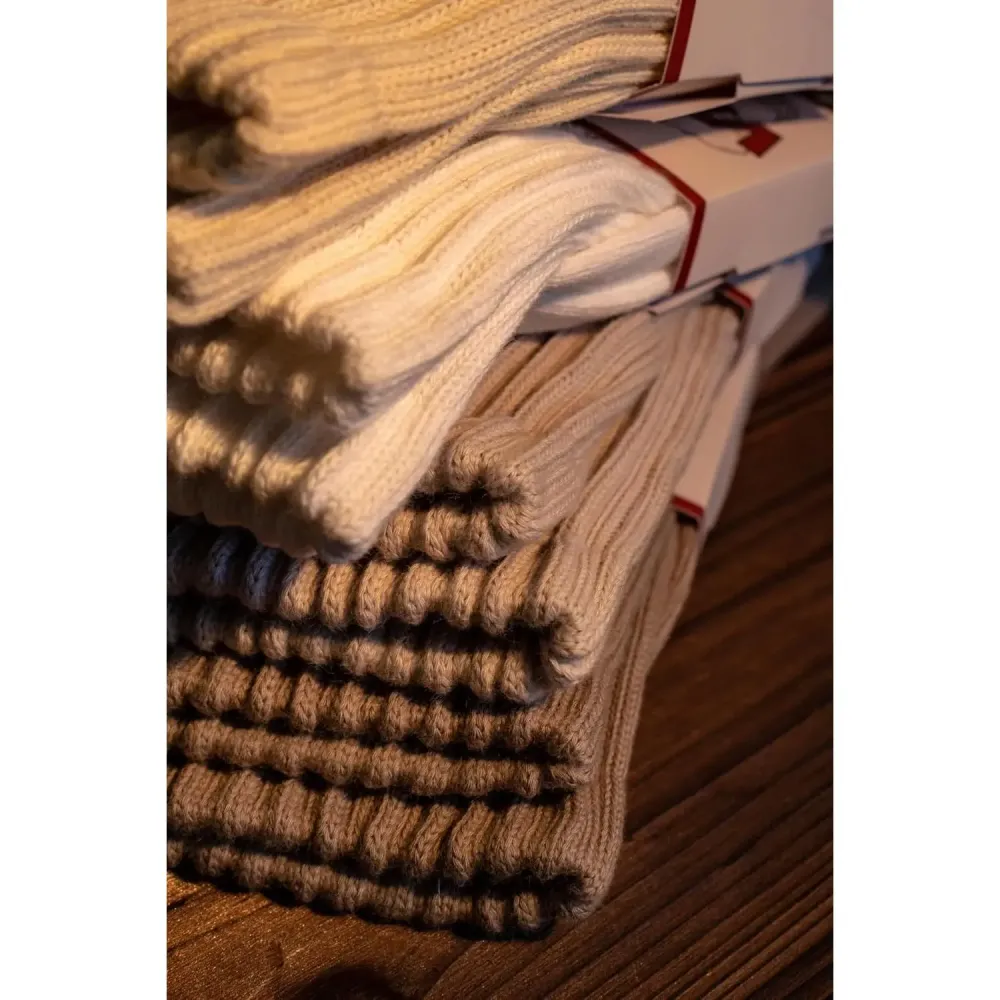 4 Pairs Natural 98% Cotton Crew Socks