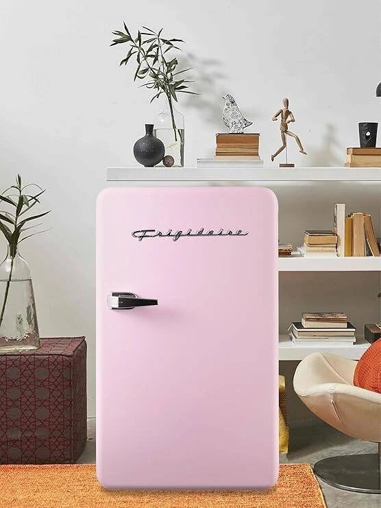FRIGIDAIRE 3.2 cu ft Countertop Fridge