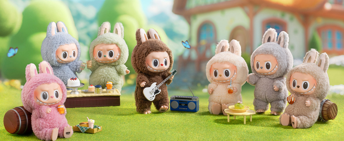 THE MONSTERS - Tasty Macarons Vinyl Face Blind Box