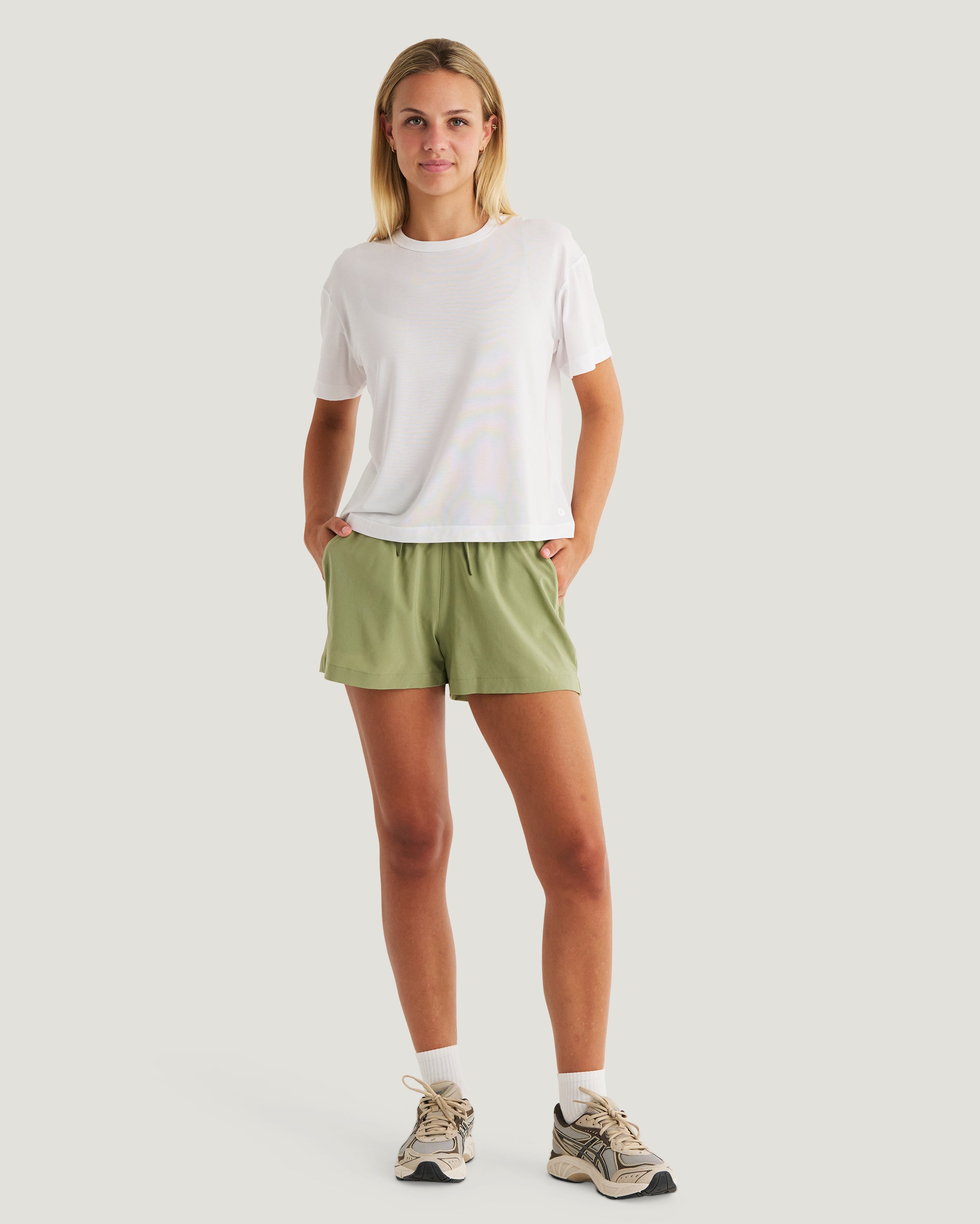 Women's Lightweight Drift Short in Oil Green