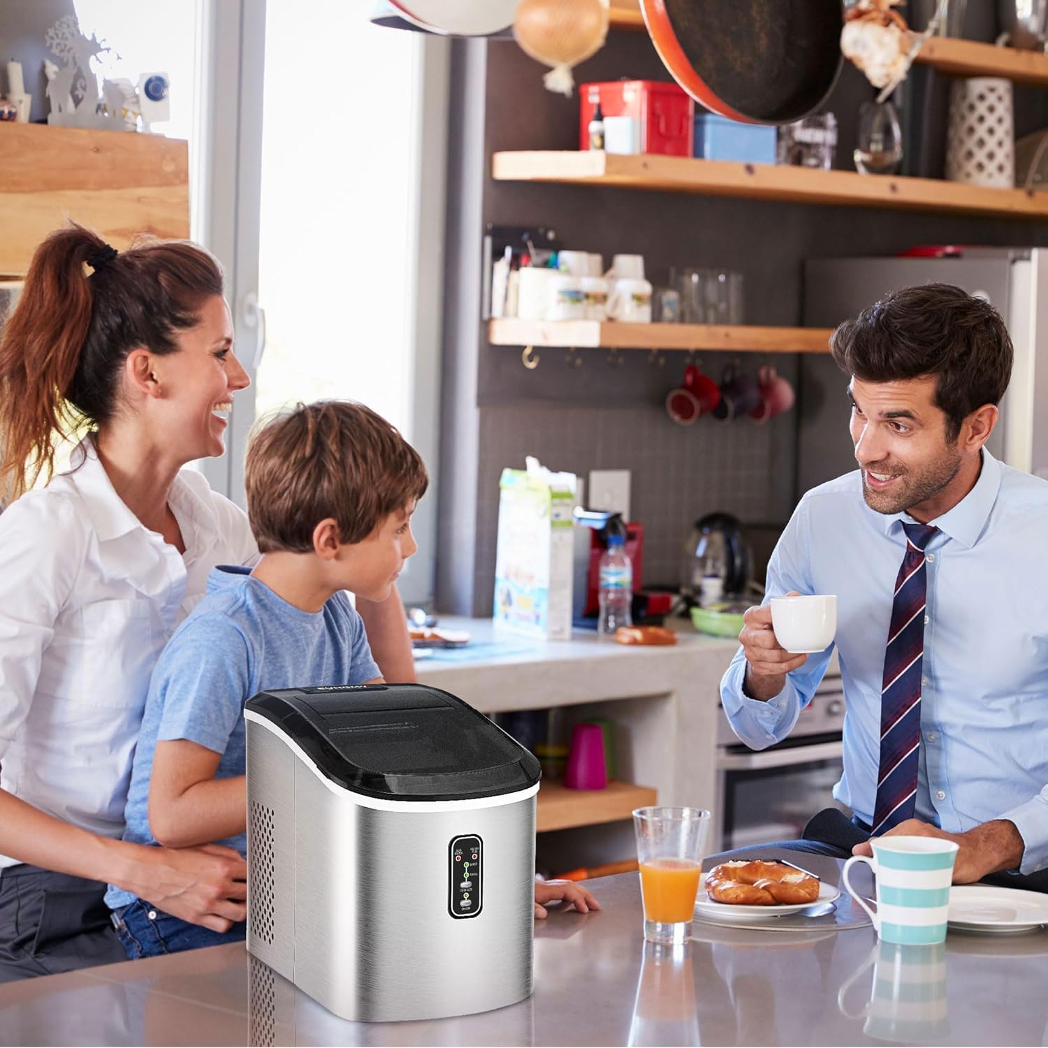 Ice Maker Countertop with Handle