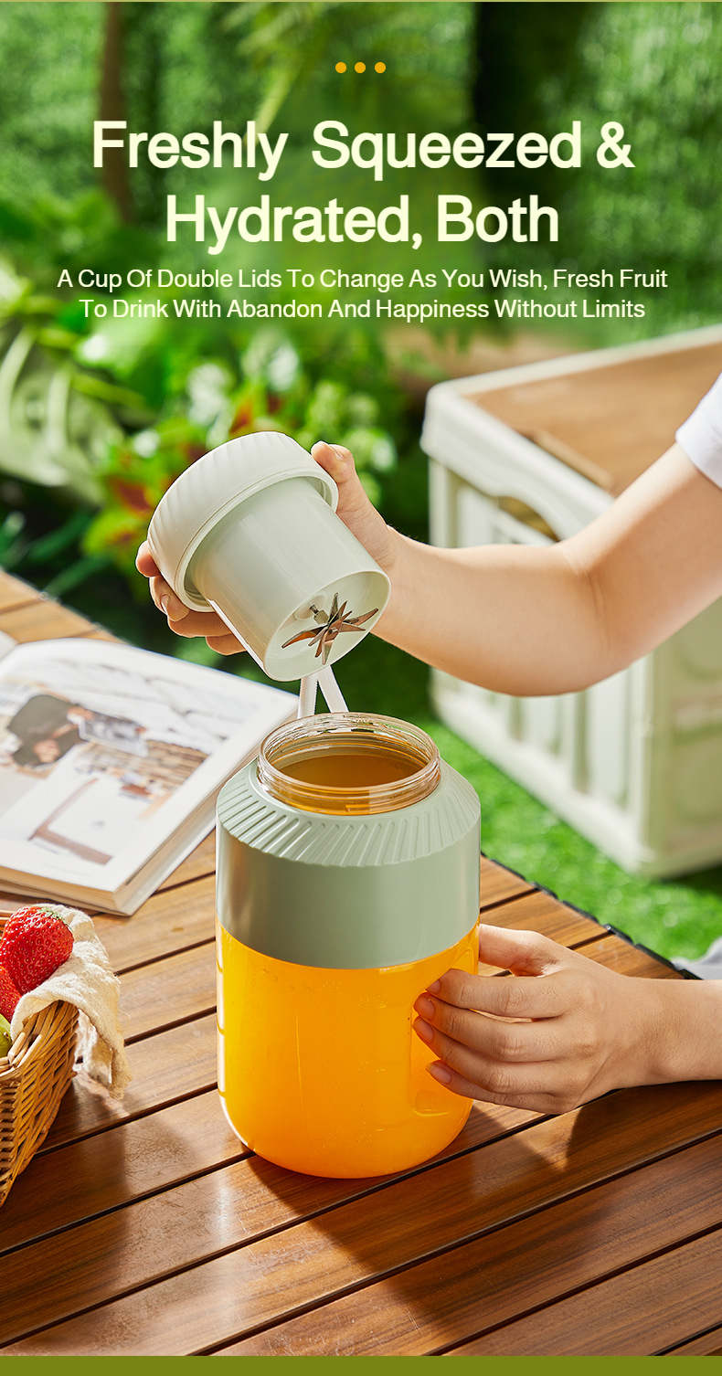 User-friendly portable juicer cup for daily use