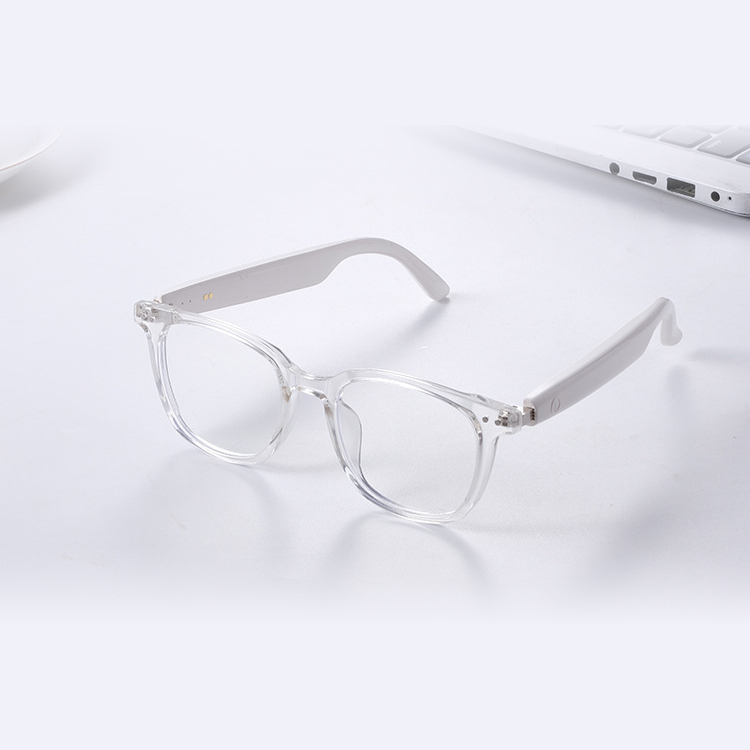 Smart photochromic glasses that can shoot videos