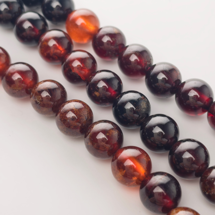 Red Garnet Beaded Bracelet - Natural Crystal for Vitality & Elegance 