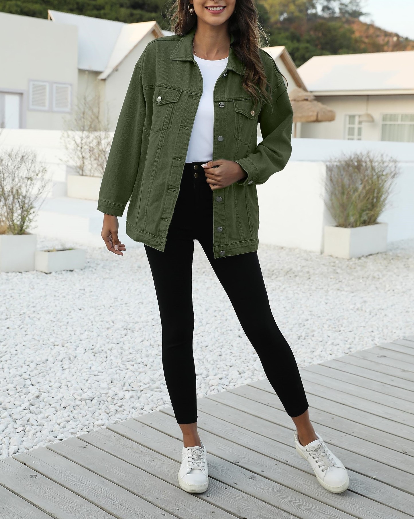 Women's Classic Button Down Denim Jacket              