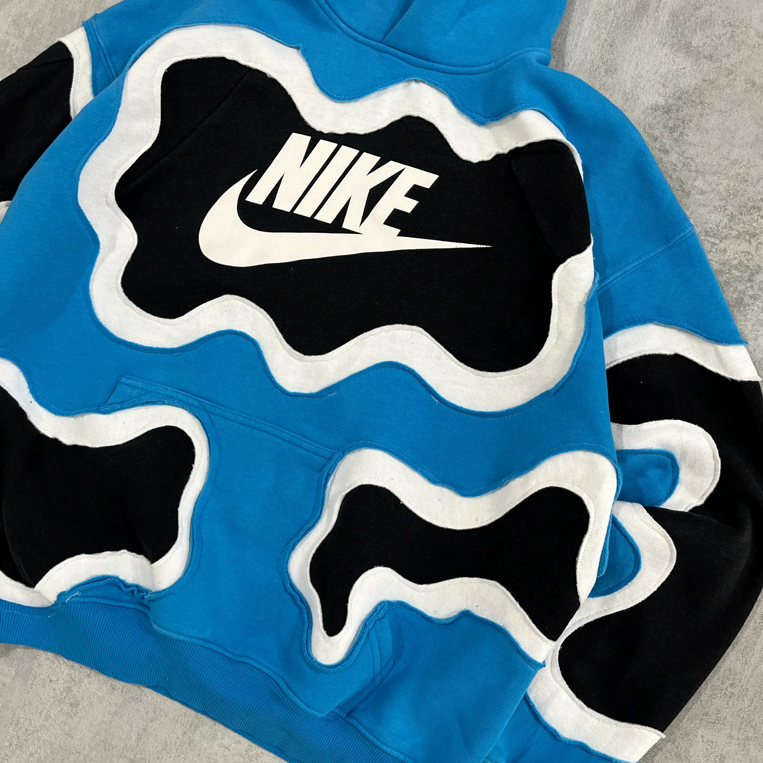 'SPLASH' HOODIE (L)