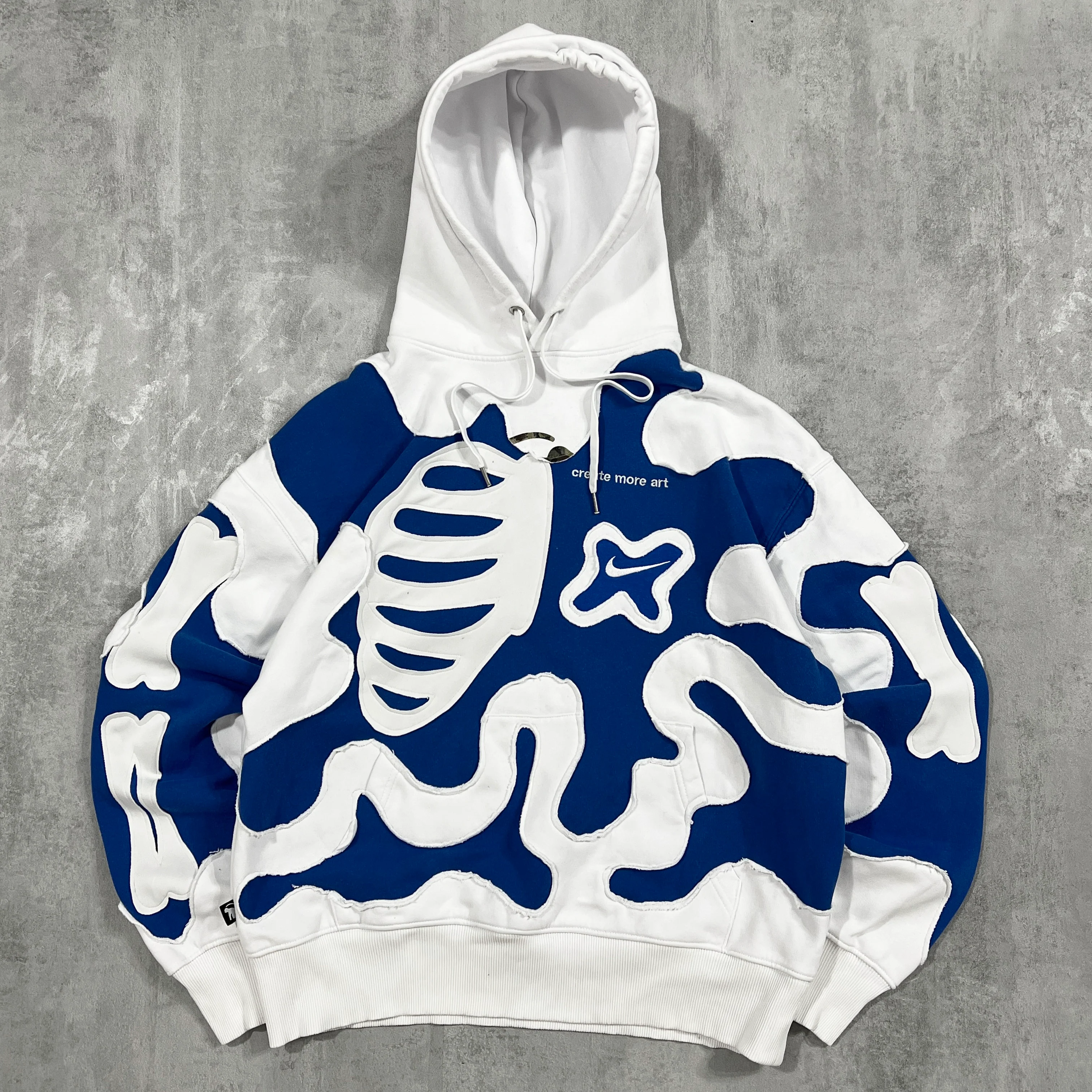 'CREATE MORE ART' HOODIE (L)