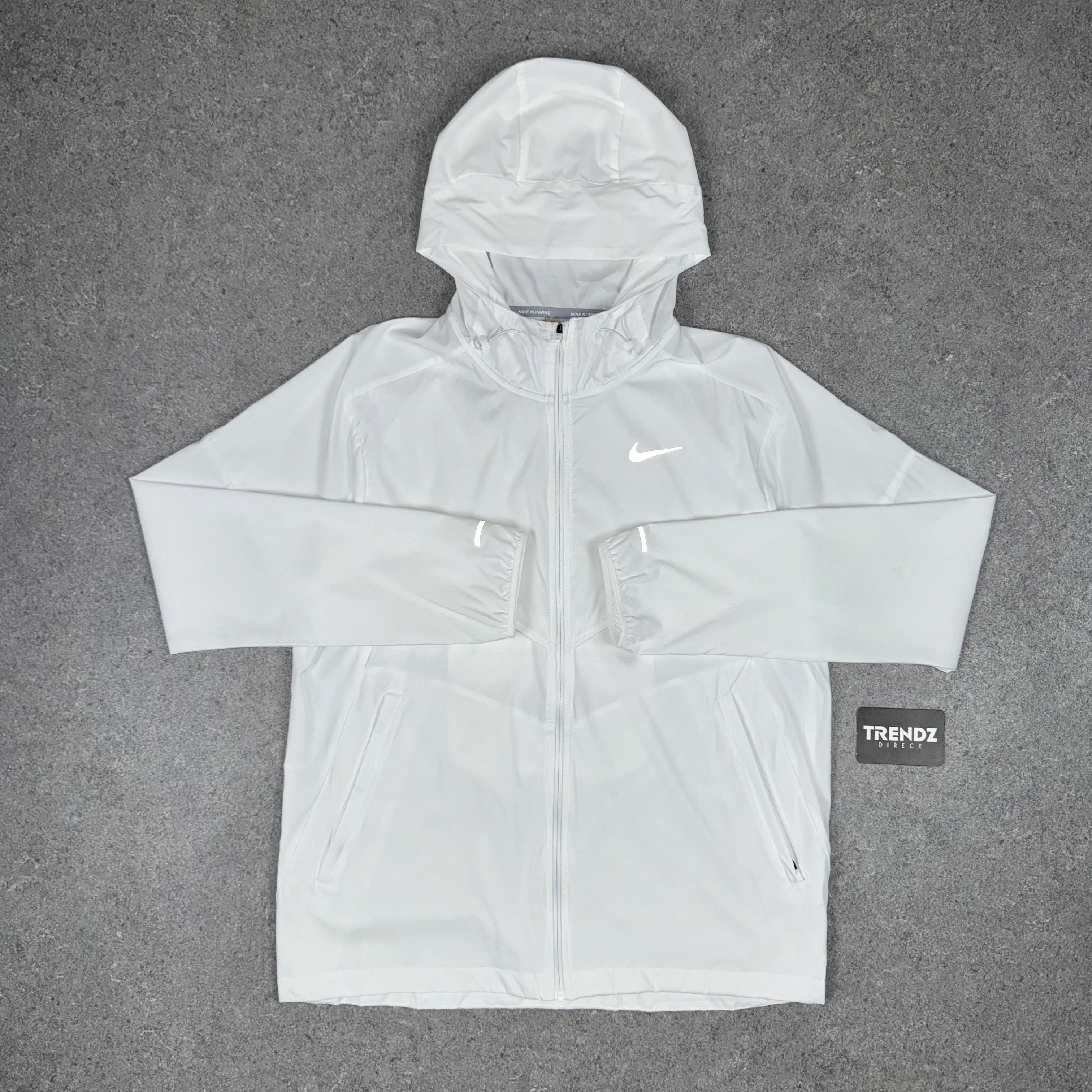 NIKE UV WINDBREAKER TRACKSUIT - WHITE/BLACK