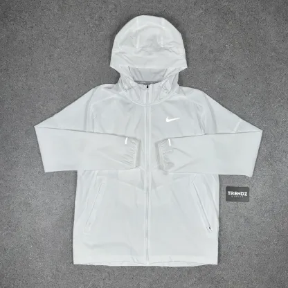 NIKE UV WINDBREAKER TRACKSUIT - WHITE/BLACK