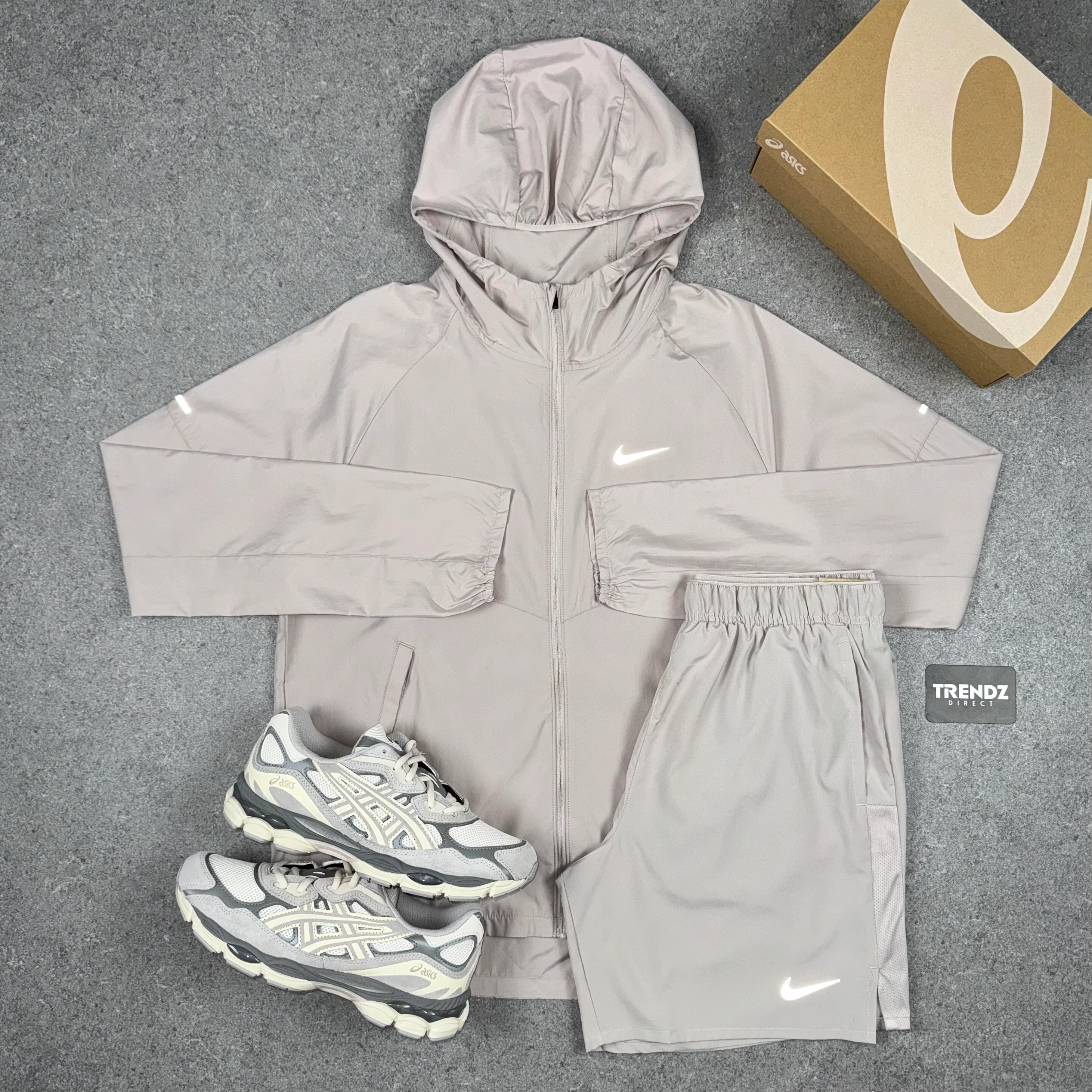 NIKE REPEL WINDBREAKER SET - CREAM