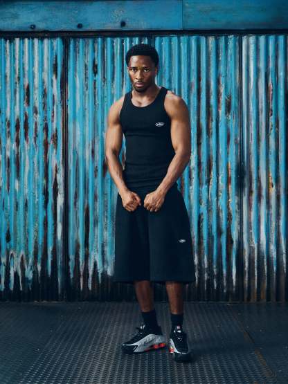 MINI ISLAND SWEATSHORT [BLACK]