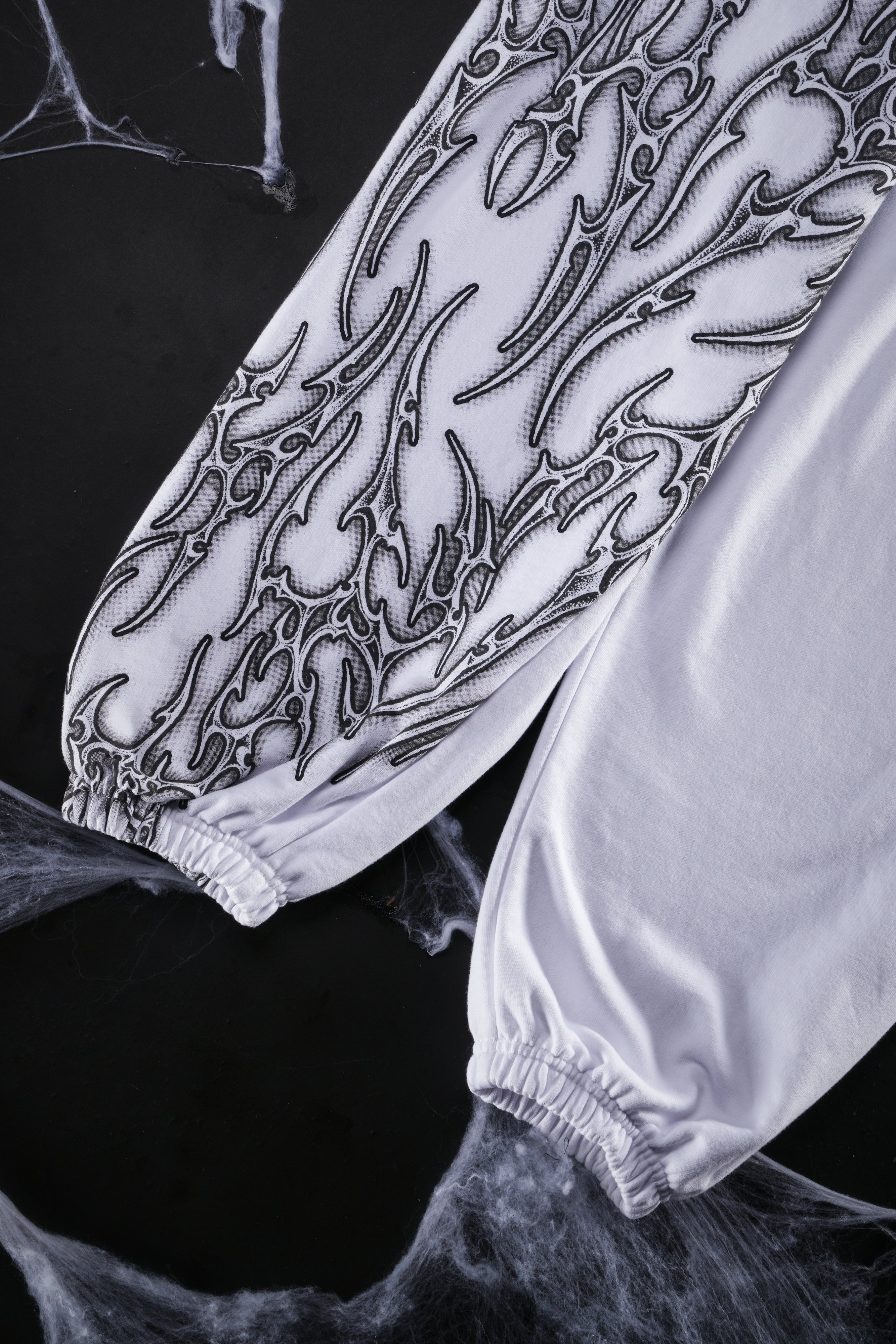 Nightfall Lounger Sweat Pants in White