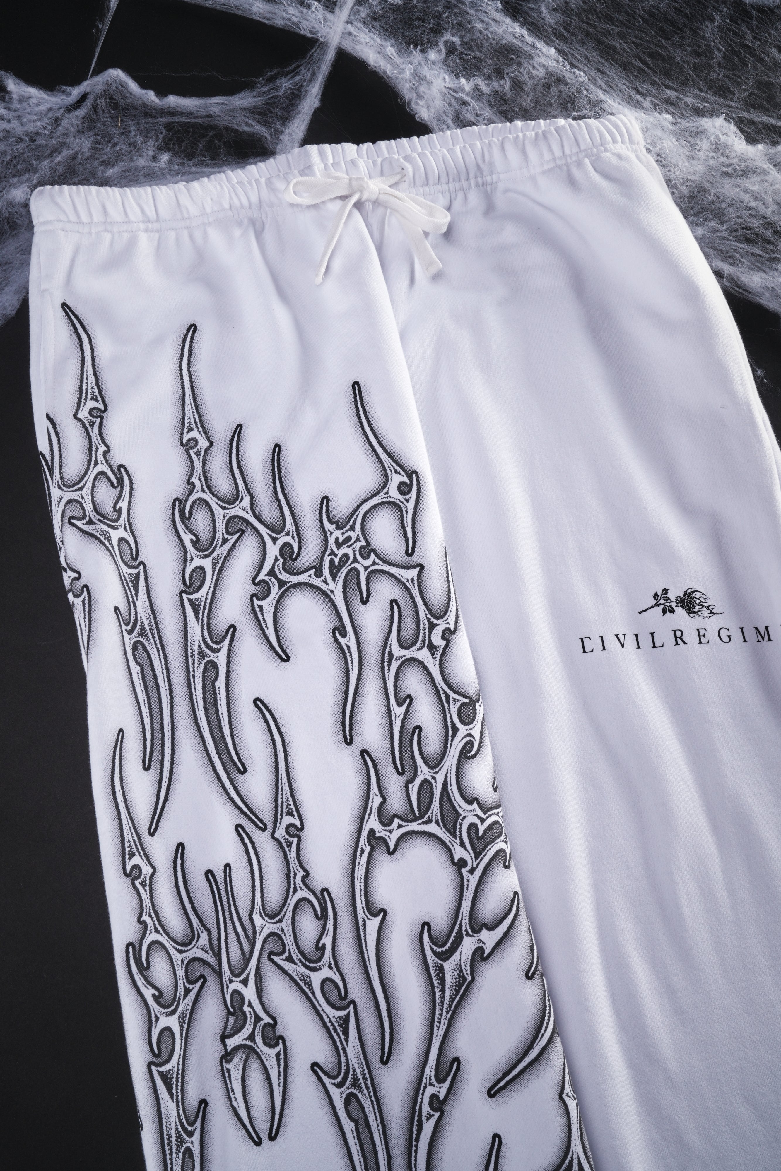 Nightfall Lounger Sweat Pants in White